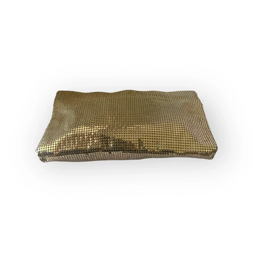 Vintage: Whiting Davis 𖣴 Metal Mesh Convertible Crossbody Clutch Bag 𖣴 Gold 𖣴